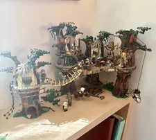 LEGO Star Wars: Ewok Village (10236)