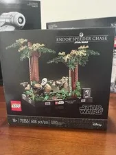 New Sealed LEGO Star Wars: Endor Speeder Chase Diorama (75353)