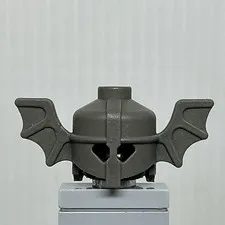 LEGO Adventurers Minifigure Part 30105 Dark Gray Bat Helmet Dragon Fortress 7419