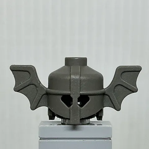 LEGO Adventurers Minifigure Part 30105 Dark Gray Bat Helmet Dragon Fortress 7419