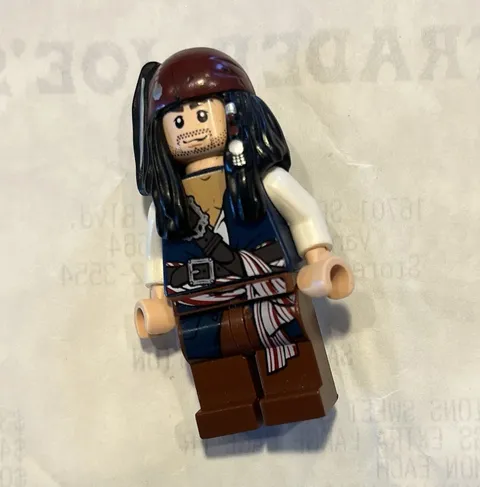 LEGO Minifigure Jack Sparrow - Maroon Bandana