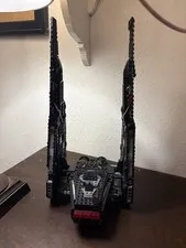 Lego Star Wars Kylo Ren’s Shuttle set 75256 no box or Minifigures