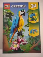LEGO CREATOR: Exotic Parrot, Frog & Fish 3-in-1 Set #31136 Blue & Yellow ~ NEW
