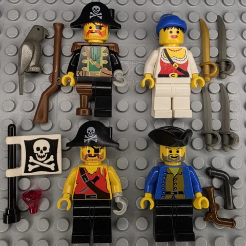 Lego Pirates Minifigures Lot PI055 PI035 PI078 PI056