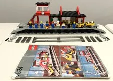 LEGO Train Railway Station 7824 99% complete with Mini Figures and Instructions