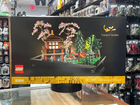 Tranquil Garden #10315 (Lego, Icons) **SEALED**