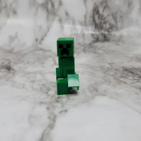 Lego Creeper Minifigure Minecraft 21128