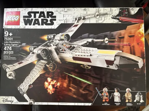 LEGO Star Wars Sealed Luke Skywalker's X-Wing Fighter 75301