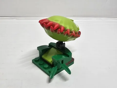 LEGO CITY Venus Flytrap From Jungle Mobile Lab 60160 