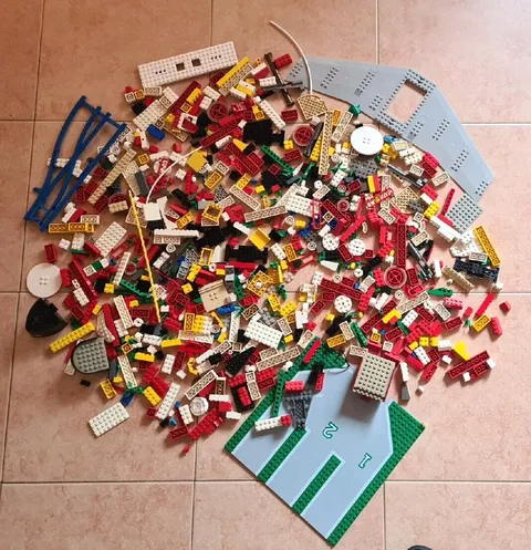 LEGO Mixed Vintage Lot, Pirates, Castle, Space, Train, 3.53 Lbs