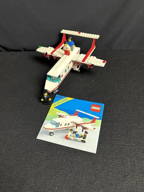 1988 LEGO 6356 City Med-Star Rescue Plane Town Hospital