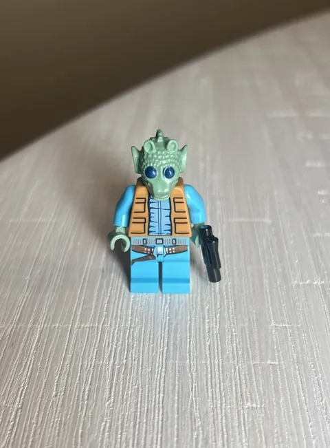 Lego Star Wars Minifigure SW0553 Greedo with belt 