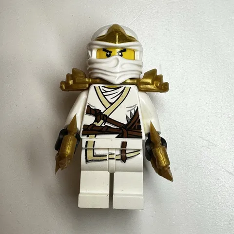 LEGO Ninjago Zane ZX Minifigure Armor White Ninja njo031 Rise Of The Snakes
