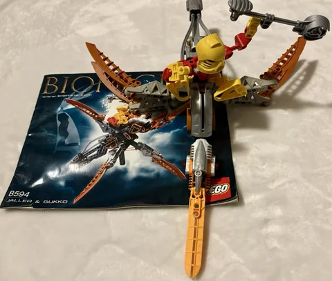 LEGO Bionicle 8594 Jaller and Gukko Set w/ Instruction Manual