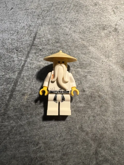 LEGO Ninjago Sensei Wu- The Golden Weapons njo0002