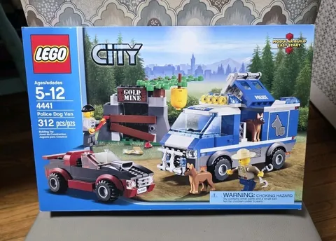 2012 Lego CITY 4441 POLICE DOG VAN - Brand New Sealed - Retired