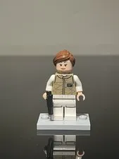 LEGO Star Wars minifig TORYN FARR from 75098 UCS Assault on Hoth 