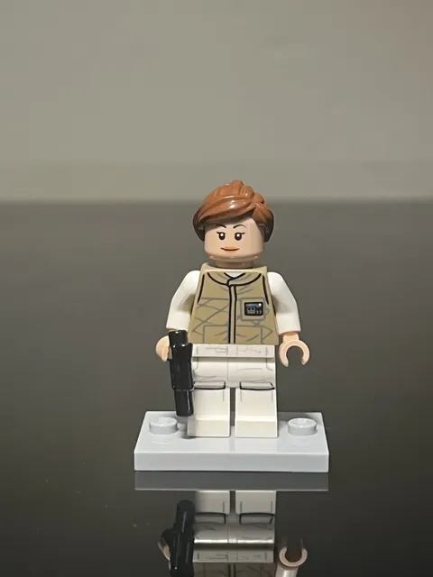 LEGO Star Wars minifig TORYN FARR from 75098 UCS Assault on Hoth 