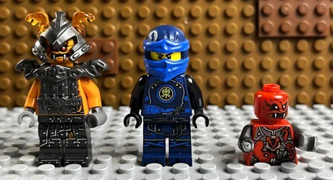 LEGO NINJAGO Minifigures Lot of 3.