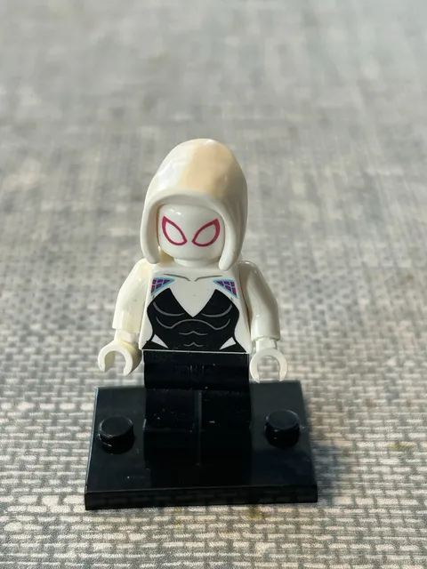 LEGO® Super Heroes Ghost Spider Minifigure Gwen Stacy Spider-Man 76178 sh682
