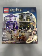 LEGO Harry Potter 76439 Ollivanders & Madan Malkin's Robes New Sealed 8+ 744pcs 