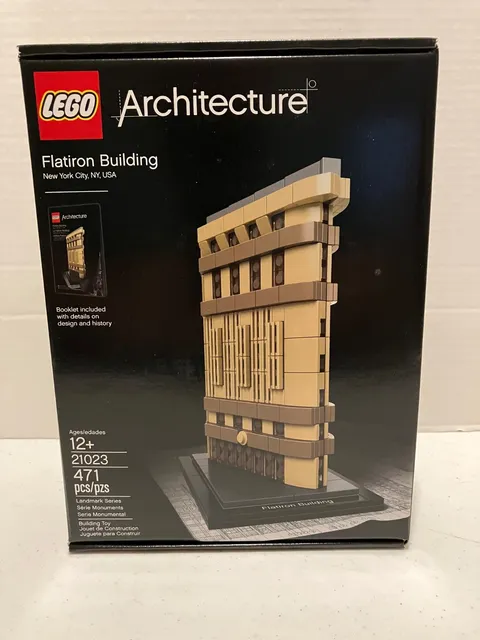 LEGO Architecture Flatiron Building New York City, NY, USA - OPEN BOX