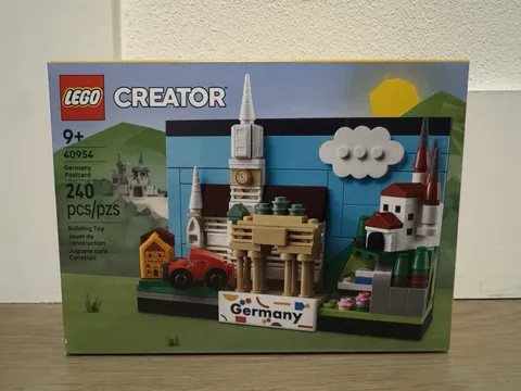 LEGO Creator: Germany Postcard (40954) New Sealed