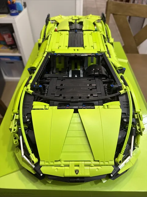 LEGO Technic Lamborghini Sián FKP 37 42115 RETIRED Complete With Box And Manual
