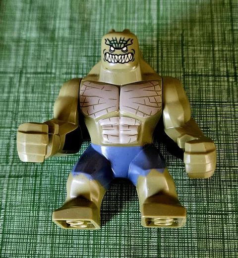 Lego Killer Croc Big Figure DC Batman Minifigure 76055 