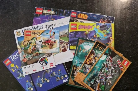 Lot of 11 LEGO Vintage Instruction Manuals Heroica Pirates Spyrius Star Wars...