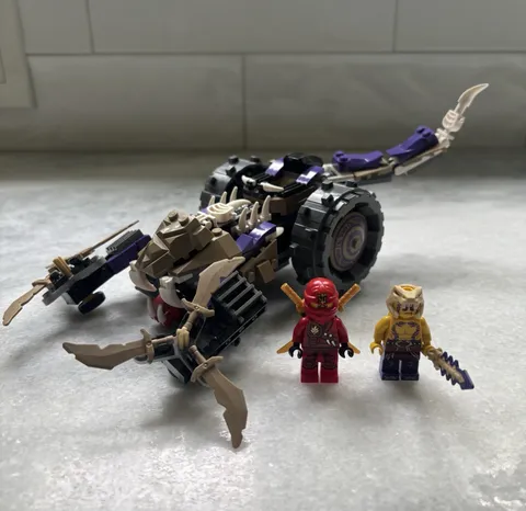 LEGO NINJAGO: Anacondrai Crusher (70745) Used Complete Retired Set