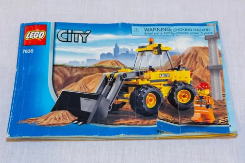 LEGO CITY: Front-End Loader (7630)