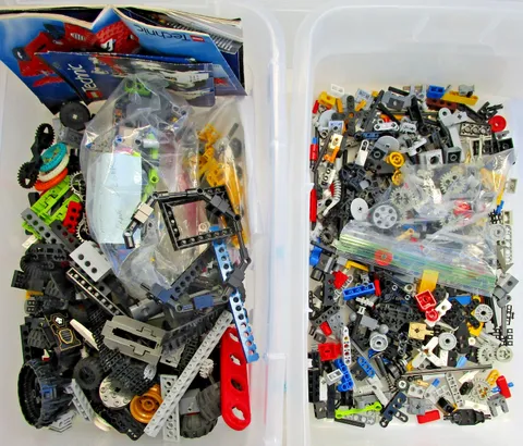 LEGO TECHNIC Bulk Lot  Random Pieces Parts Manual More