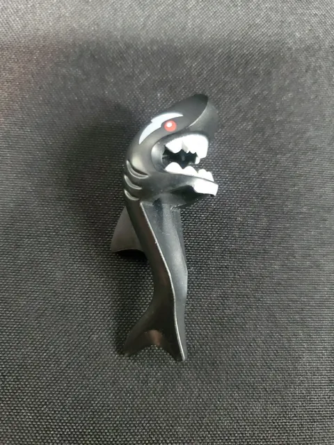 LEGO 24076pb02 Black Shark Head Replacement Part Orca coltlbm14 Batman Movie *