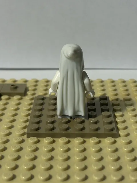 LEGO Ghost Minifigure - 10228 850487 30201 Monster Fighters