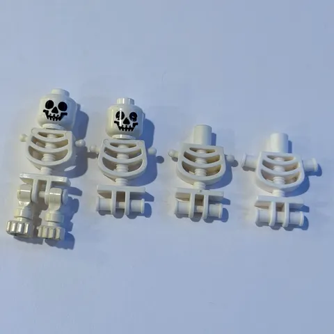 LEGO Skeleton Minifigure White Skull Head Dangly Arms Halloween Castle Monster 4