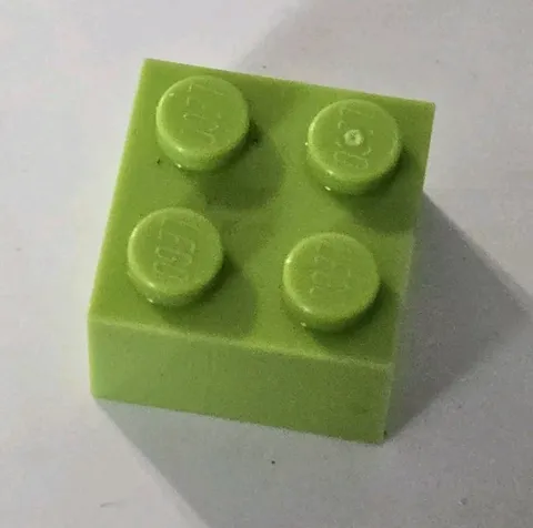 LEGO Parts - Lime Brick 2 x 2 - No 3003