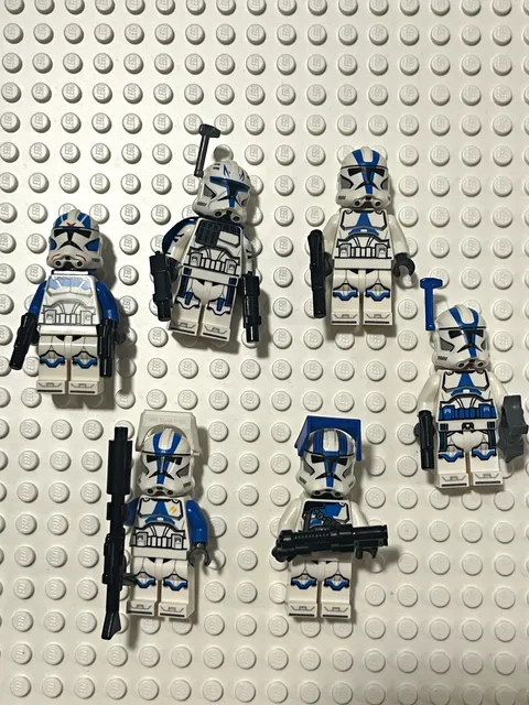 LEGO Star Wars 501st Clone Trooper Minifigure Lot of 6 (Rex, Blasters included)