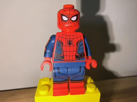 Lego Marvel Super Heroes Minifigure Spider-Man sh299