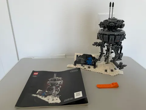 Lego 75306 Star Wars Imperial Probe Droid - 100% Complete