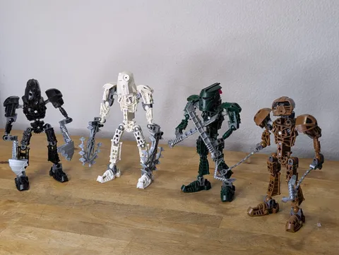 Vintage LEGO Bionicle Toa Metru Lot of 4 Figures 8603 8604 8605 8606 Complete