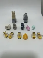 Lego minecraft animal lot Bees Axolotl 13 Pieces