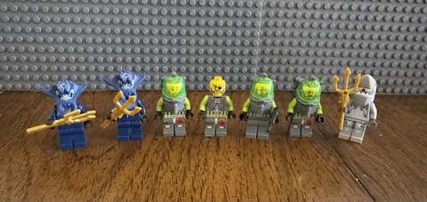 Lego Minifigures Atlantis Manta Shark Warriors And Divers Weapons Lot Of 7