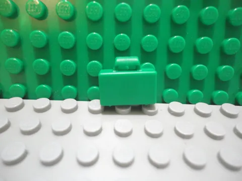 Lego mini figure 1 Green Briefcase Suitcase town city NEW