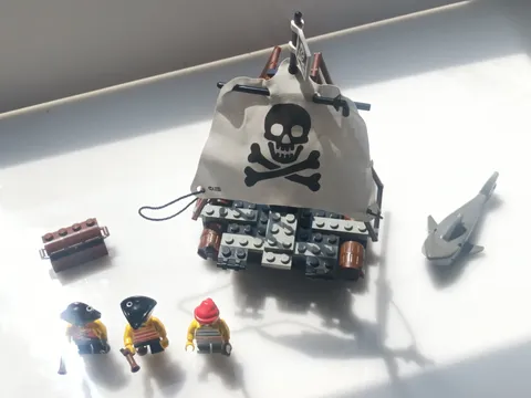 LEGO System 6261: Original Pirates: Raft Raiders, Pirate Raft 1992 Used