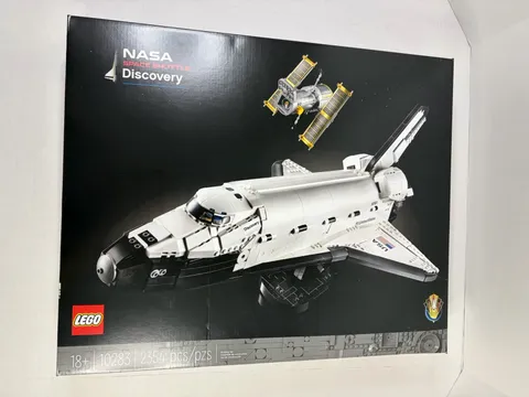 LEGO Icons: NASA Space Shuttle Discovery 10283 Set - New Factory Sealed