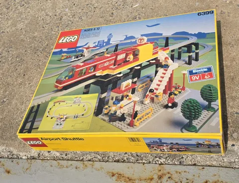 LEGO Classic Town Airport Shuttle Set (6399) Rare Mint in Box Unused 1990