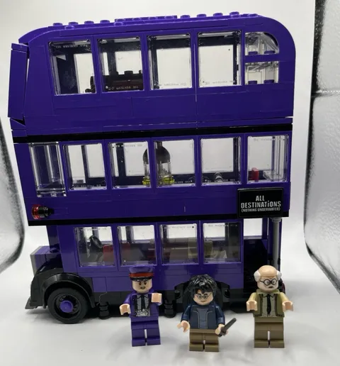 LEGO Harry Potter: The Knight Bus (75957) - Complete Set