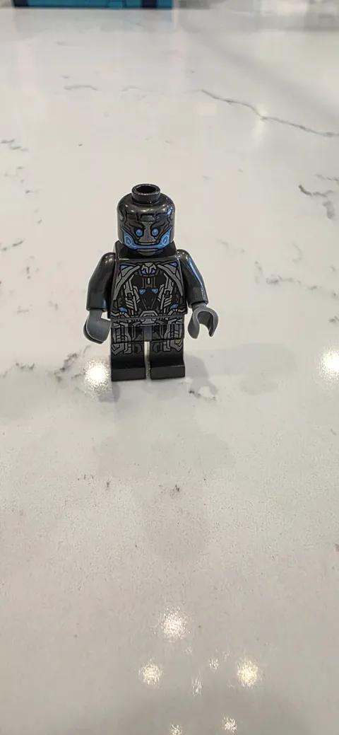 Lego Minifig Figure Avengers Marvel Superheroes Age Of Ultron Sentry