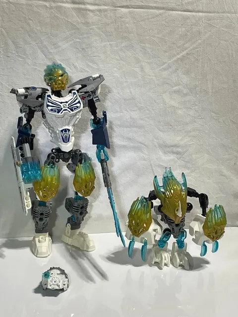 Lego Bionicle Kopaka and Melum Unity Set 71311 Complete Used Good Condition